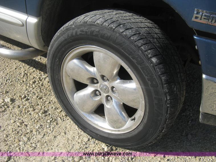 image for item H4485 2003 Dodge Ram 1500 Laramie Quad Cab pickup truck