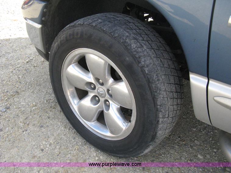 image for item H4485 2003 Dodge Ram 1500 Laramie Quad Cab pickup truck