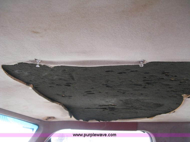 image for item H4486 1984 Ford F150 SuperCab pickup truck