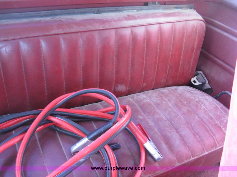 image for item H4486 1984 Ford F150 SuperCab pickup truck