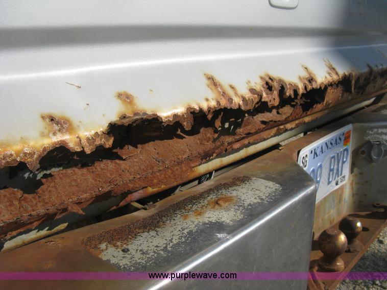 image for item H4486 1984 Ford F150 SuperCab pickup truck