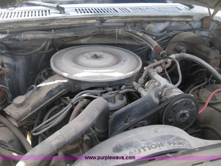 image for item H4486 1984 Ford F150 SuperCab pickup truck