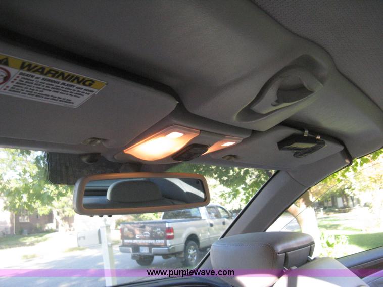 image for item H6265 1999 Mercedes Benz CLK320 Cabriolet convertible