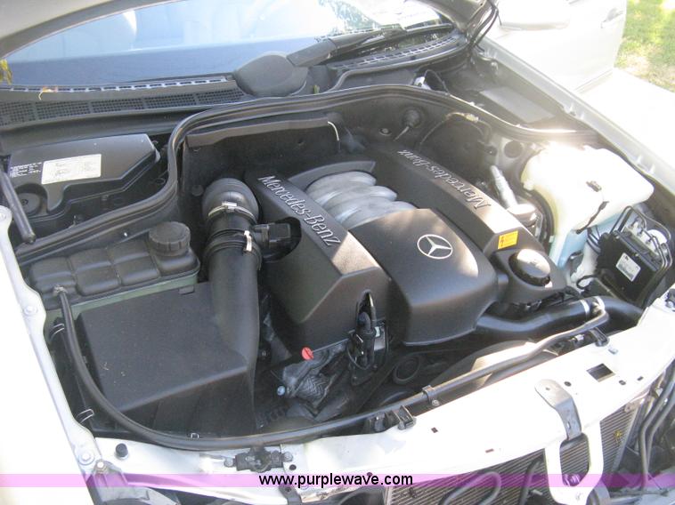 image for item H6265 1999 Mercedes Benz CLK320 Cabriolet convertible