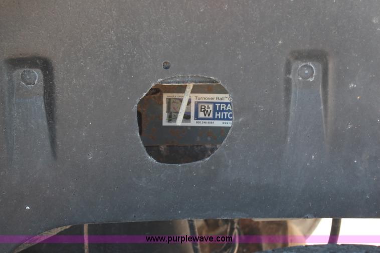 image for item H6881 2001 Dodge Ram 2500 pickup truck