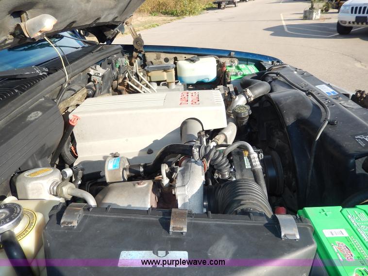 image for item H9601 1994 Chevrolet Silverado 1500 Ext. Cab pickup truck