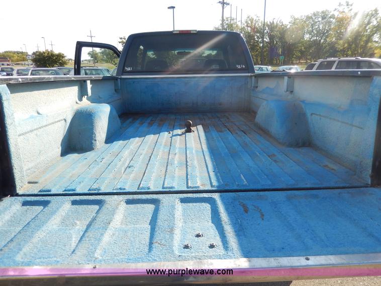 image for item H9601 1994 Chevrolet Silverado 1500 Ext. Cab pickup truck