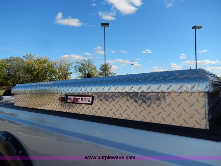 image for item H9634 2004 Ford F350 Super Duty Lariat FX4 Off-Road pickup truck