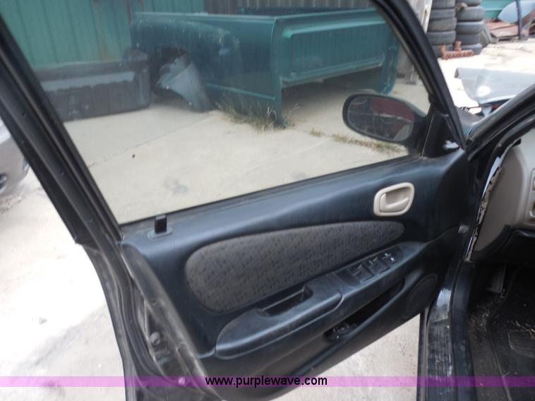 image for item I1264 1999 Toyota Corolla CE