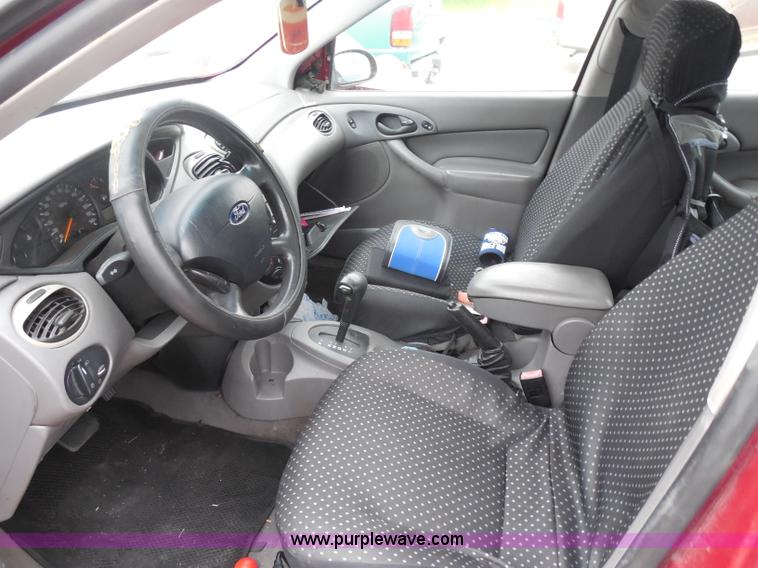 image for item I1265 2003 Ford Focus