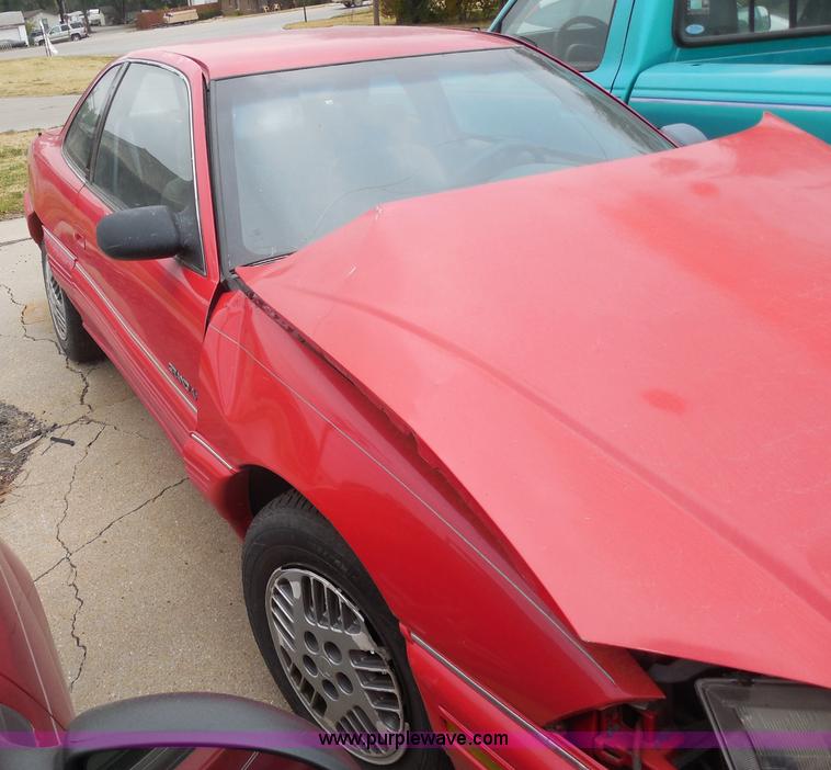 image for item I1266 1992 Pontiac Grand AM SE