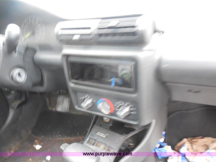 image for item I1266 1992 Pontiac Grand AM SE