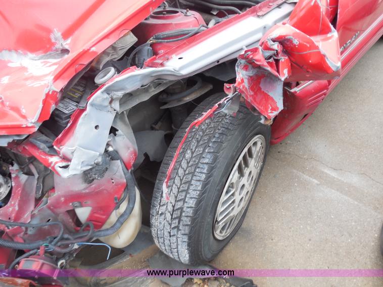 image for item I1266 1992 Pontiac Grand AM SE