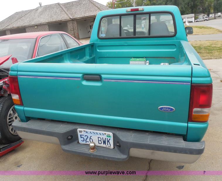 image for item I1267 1994 Ford Ranger XLT pickup truck