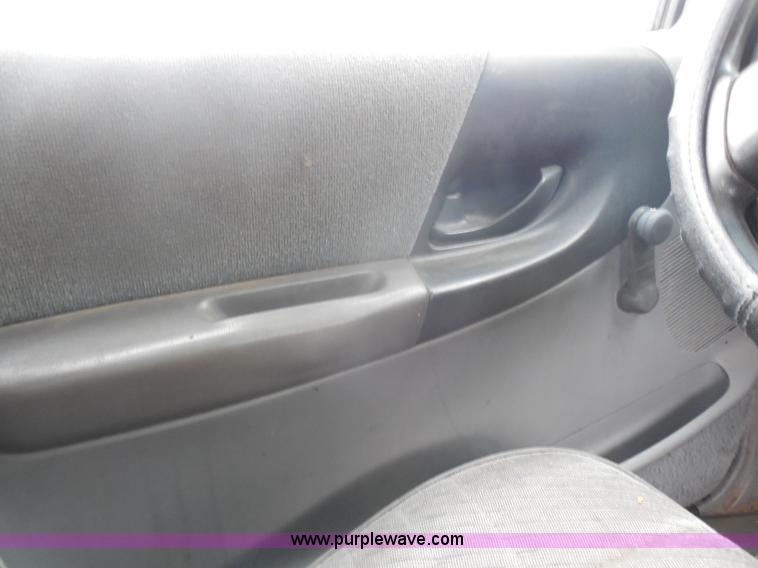 image for item I1267 1994 Ford Ranger XLT pickup truck