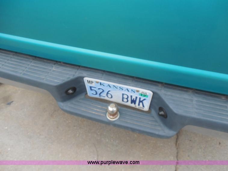 image for item I1267 1994 Ford Ranger XLT pickup truck