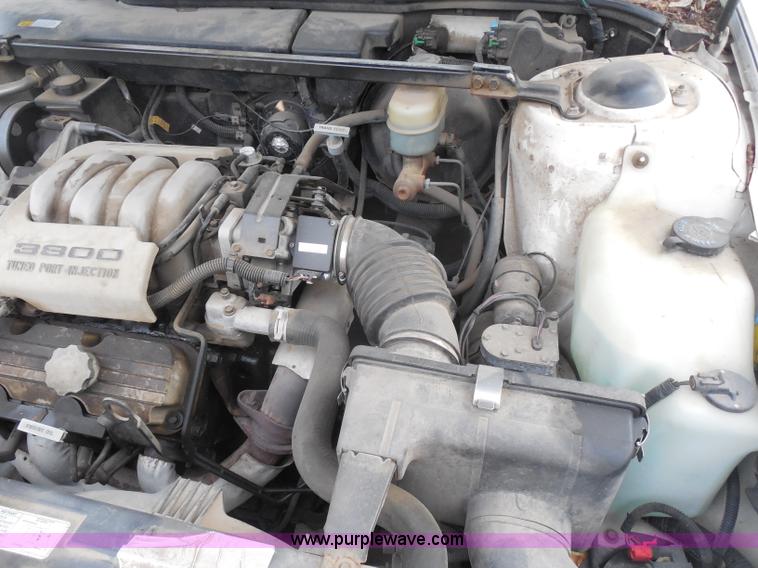 image for item I1268 1991 Oldsmobile Ninety Eight Regency Elite