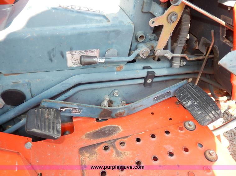 image for item I4364 Kubota B1550 tractor