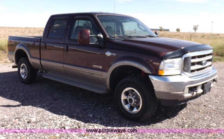 image for item I8390 2003 Ford F250 King Ranch Super Duty Crew Cab pickup truck