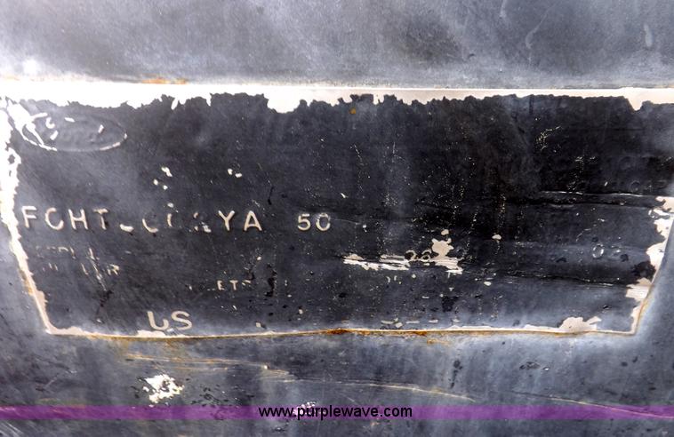 image for item I8432 1992 Ford LN8000 flatbed truck