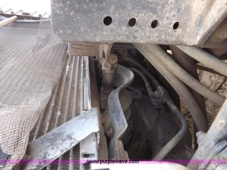 image for item I8432 1992 Ford LN8000 flatbed truck