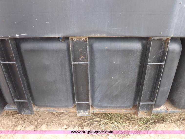 image for item I8432 1992 Ford LN8000 flatbed truck