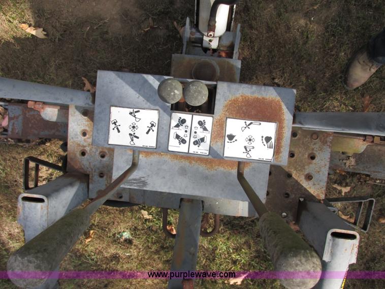 image for item AN9166 Bobcat 911 hydraulic backhoe attachment