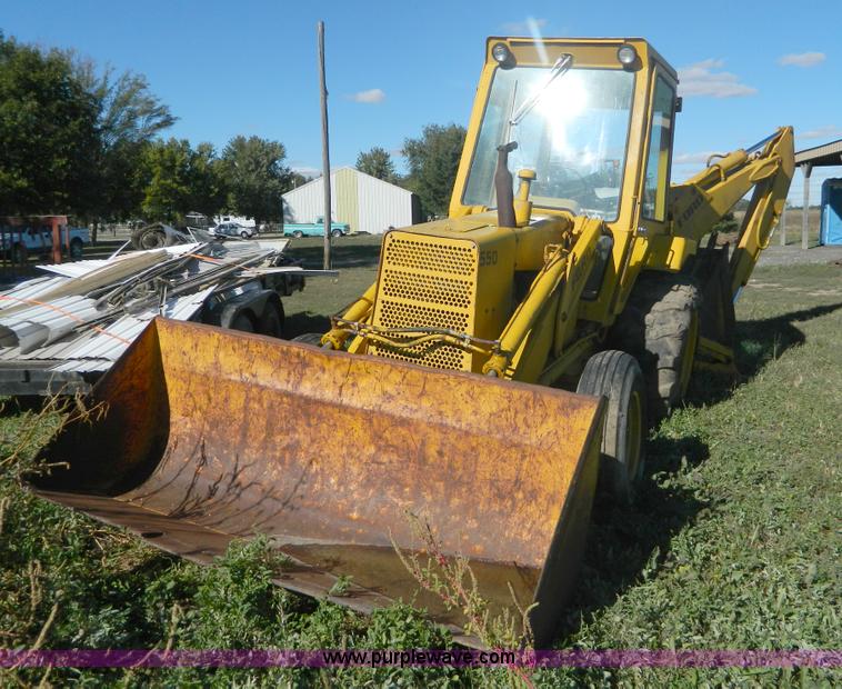 image for item AZ9113 Ford DF211F backhoe