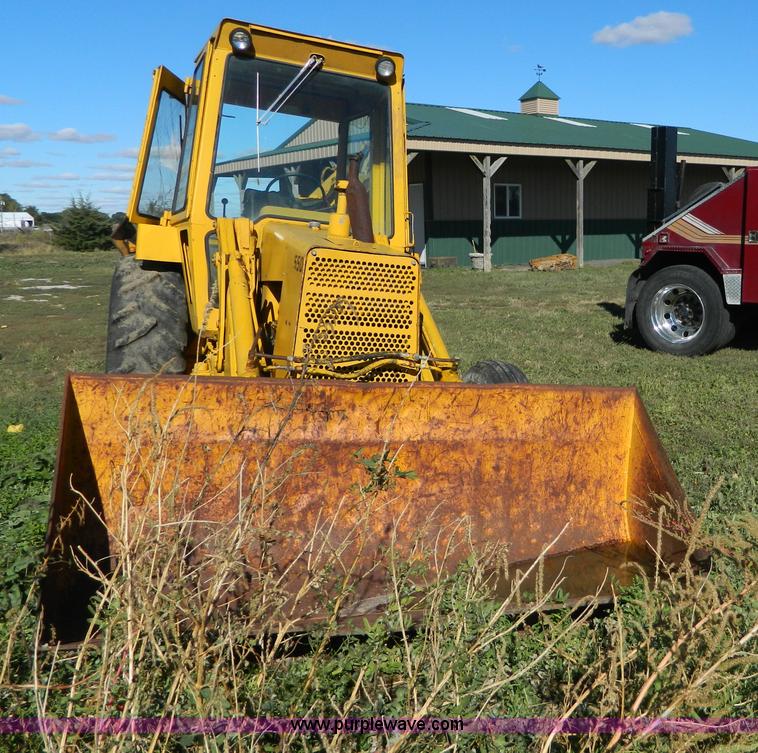 image for item AZ9113 Ford DF211F backhoe