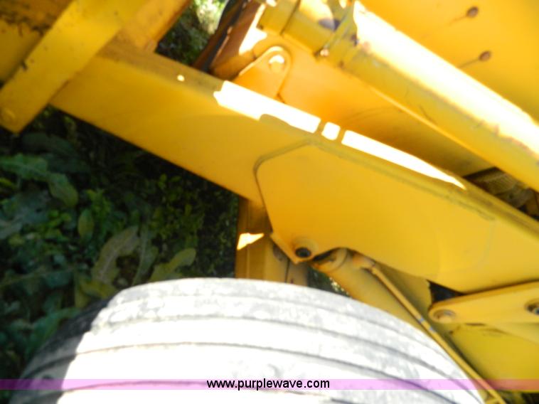 image for item AZ9113 Ford DF211F backhoe