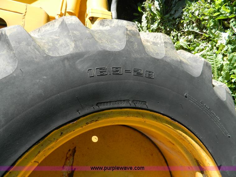 image for item AZ9113 Ford DF211F backhoe