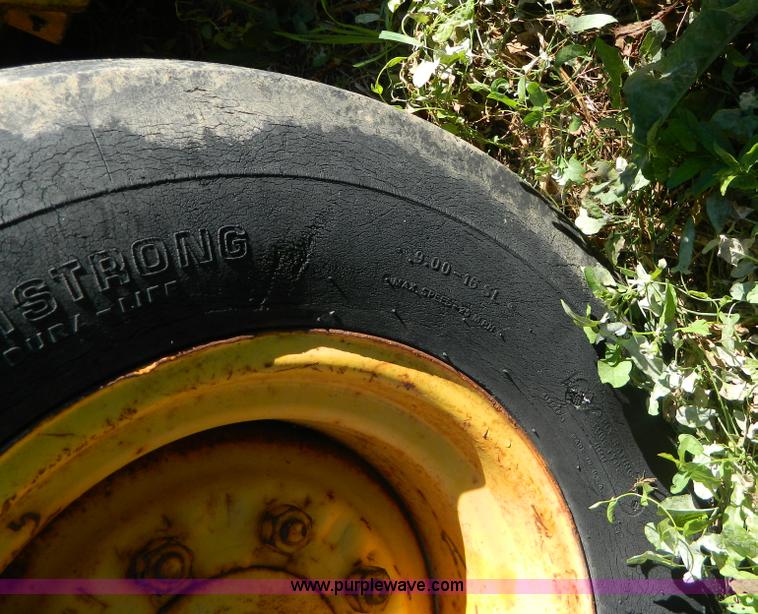 image for item AZ9113 Ford DF211F backhoe