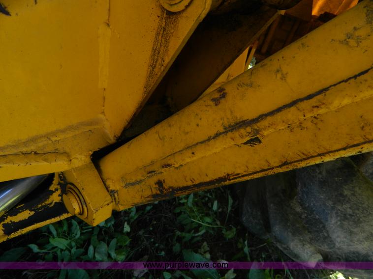 image for item AZ9113 Ford DF211F backhoe