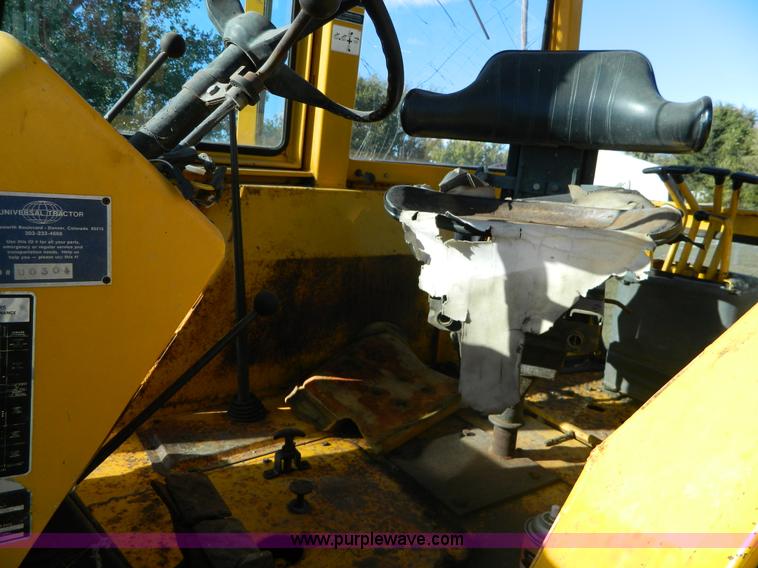 image for item AZ9113 Ford DF211F backhoe