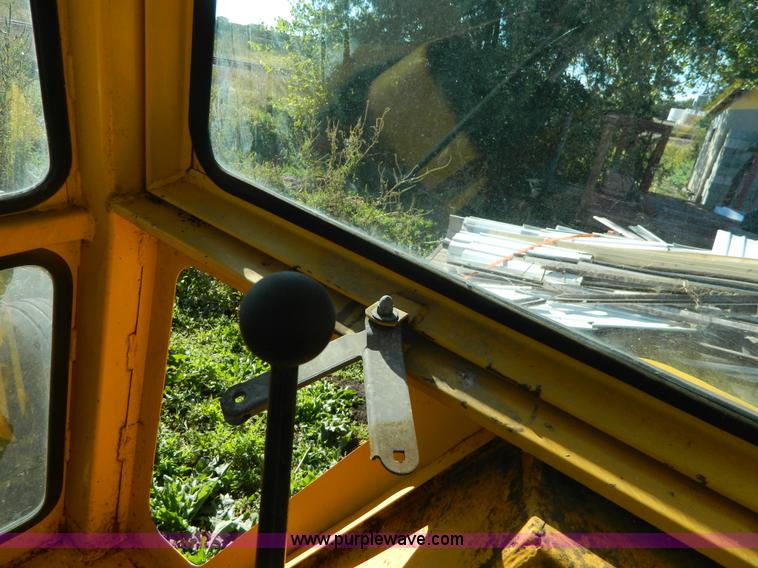 image for item AZ9113 Ford DF211F backhoe