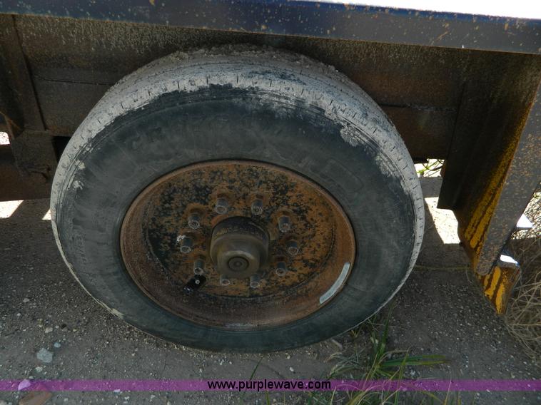 image for item AZ9156 2008 Belshe triple axle trailer