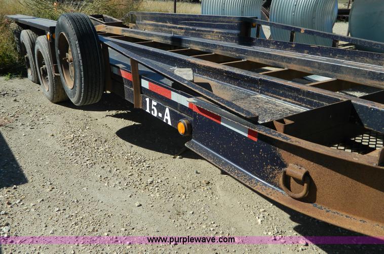 image for item AZ9156 2008 Belshe triple axle trailer