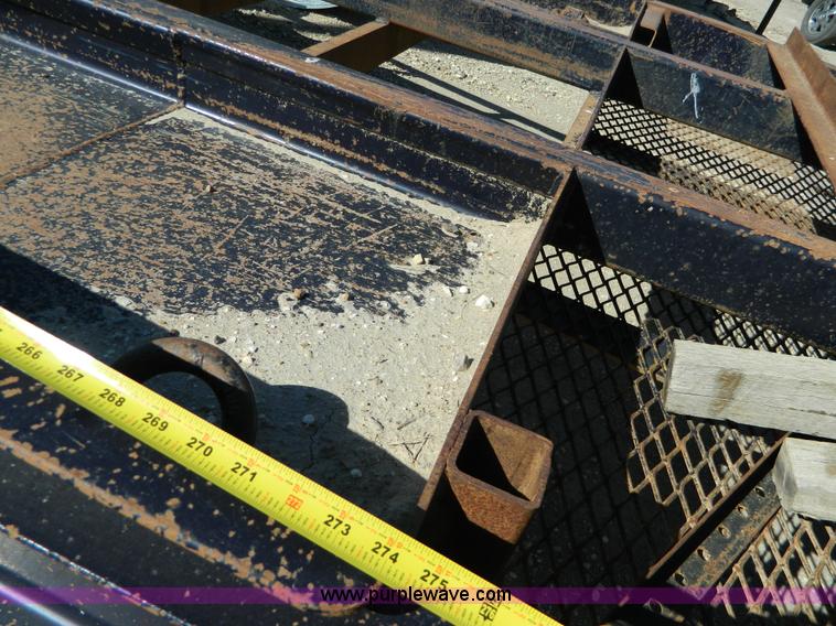 image for item AZ9156 2008 Belshe triple axle trailer