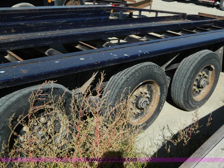 image for item AZ9157 2008 Belshe triple axle trailer