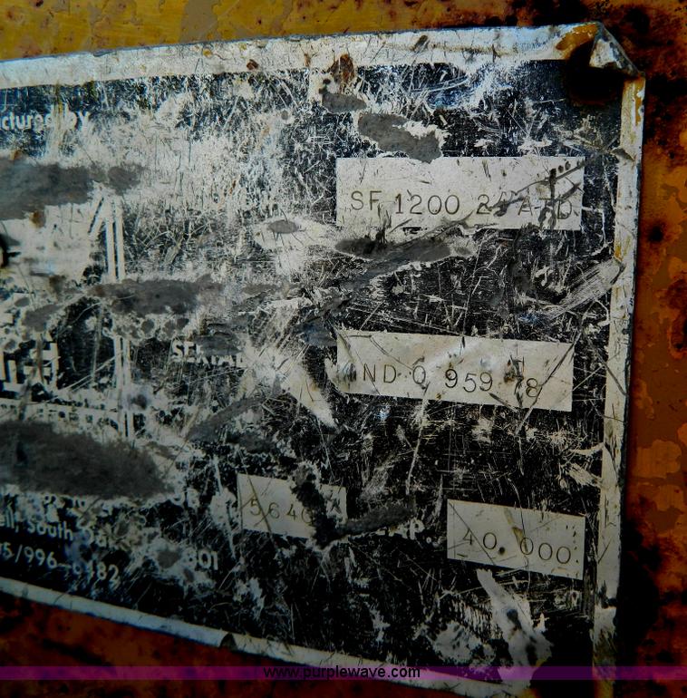 image for item AZ9158 1978 Trail King trailer