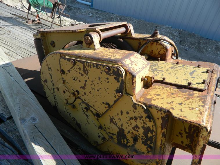 image for item AZ9159 Hyster W5B PTO winch