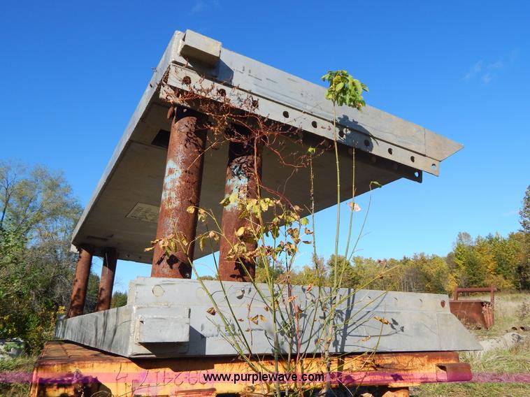 image for item B5931 Aluminum trench box