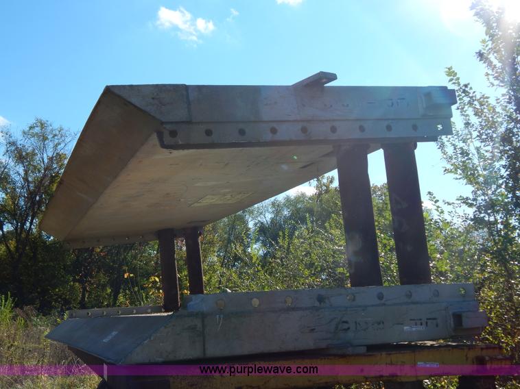 image for item B5931 Aluminum trench box