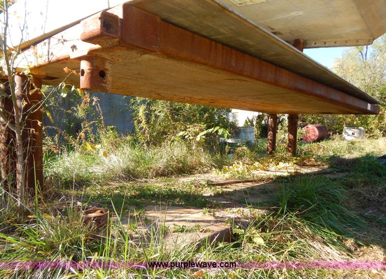 image for item B5932 Steel trench box