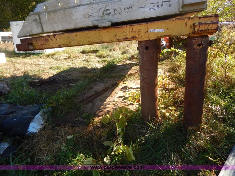 image for item B5932 Steel trench box