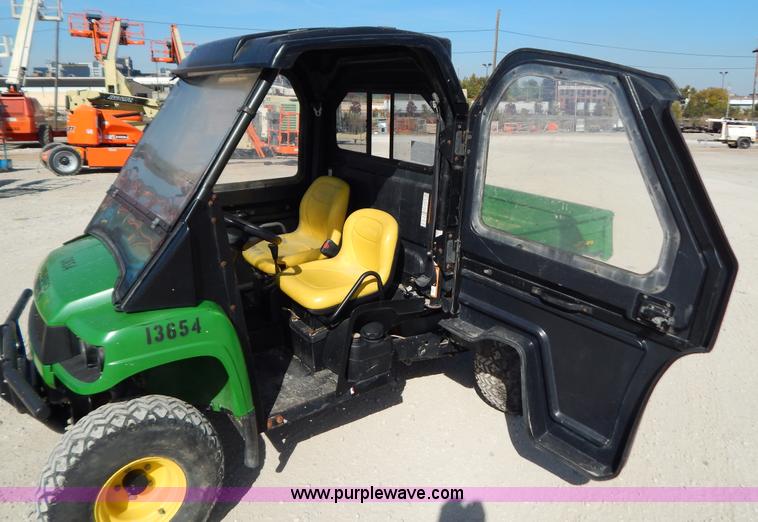 image for item B5952 2008 John Deere HPX Gator utility vehicle