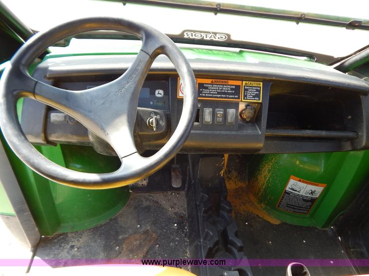 image for item B5952 2008 John Deere HPX Gator utility vehicle