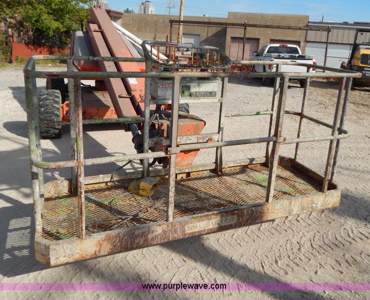 image for item B5978 2001 Snorkel TBA42RF0 boom lift