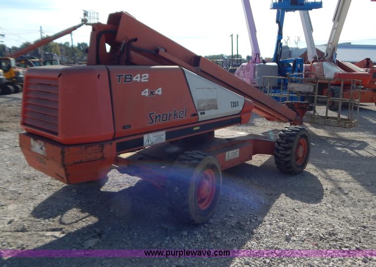 image for item B5978 2001 Snorkel TBA42RF0 boom lift
