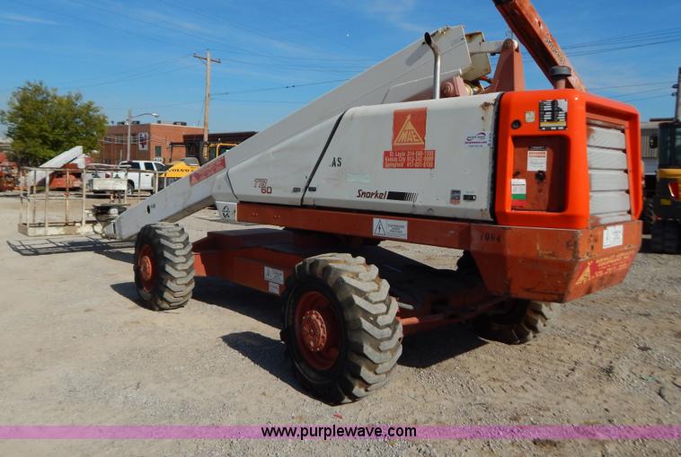 image for item B5979 2000 Snorkel TB60 boom lift